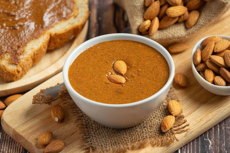amlou bowl bread almonds Morocco breakfast traditional